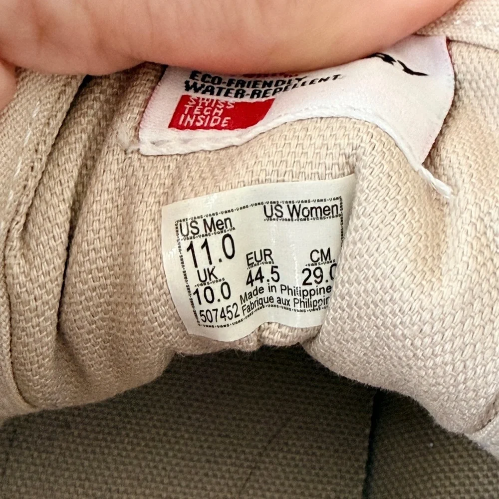 Vans - Picture 5 of 5